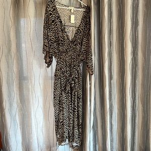 Loralette Maxi Dress. Size 22/24.